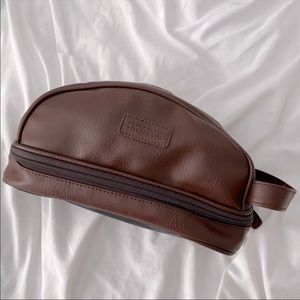 Perry Ellis portfolio travel bag